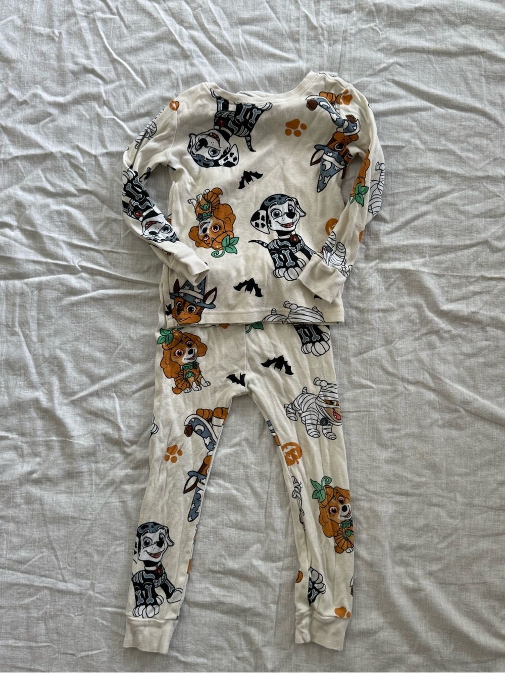 Kids Halloween Paw Patrol Cream Character Pajama Set 4T